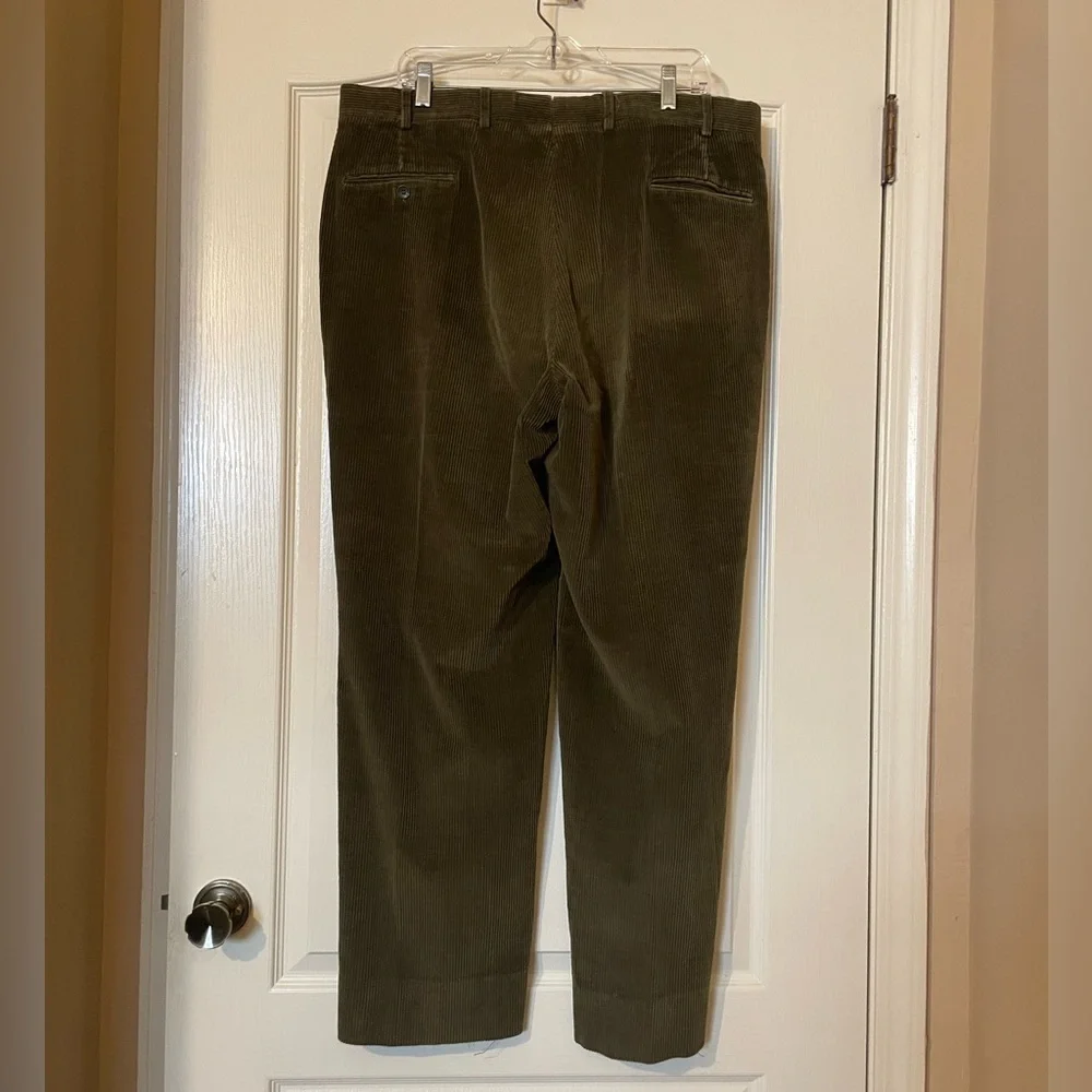 Vintage Brooks Brothers Pants Men’s 38x30 Pleated Olive Corduroy Trouser USA 70s